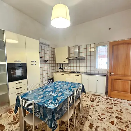 Daisy House Apartamento *