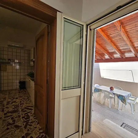 Daisy House *